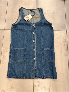 Sincerely Jules Button-Front Denim Pinafore Dress in Classic Blue